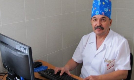 Детский хирург Михаил Четин умер от инфаркта. В его смерти дочь обвиняет врачей
