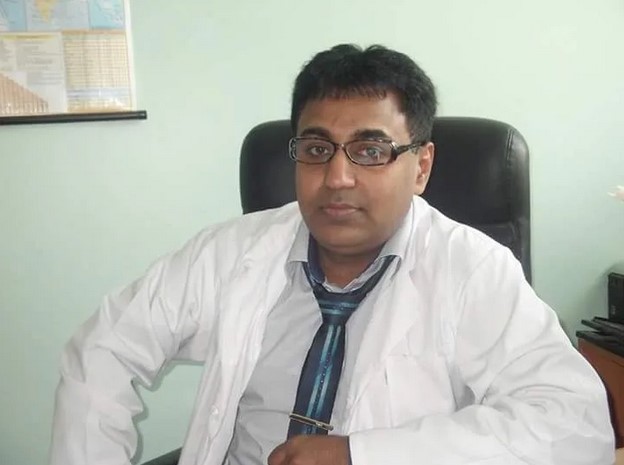 врач из индии